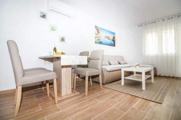 Mara Apartment Rogoznica  Ngoại thất bức ảnh