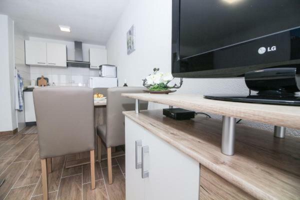 Mara Apartment Rogoznica  Ngoại thất bức ảnh